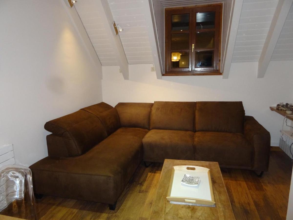 Apartamentos Tanau 巴奎伊拉-贝莱特 外观 照片