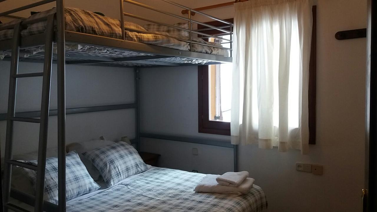 Apartamentos Tanau 巴奎伊拉-贝莱特 外观 照片