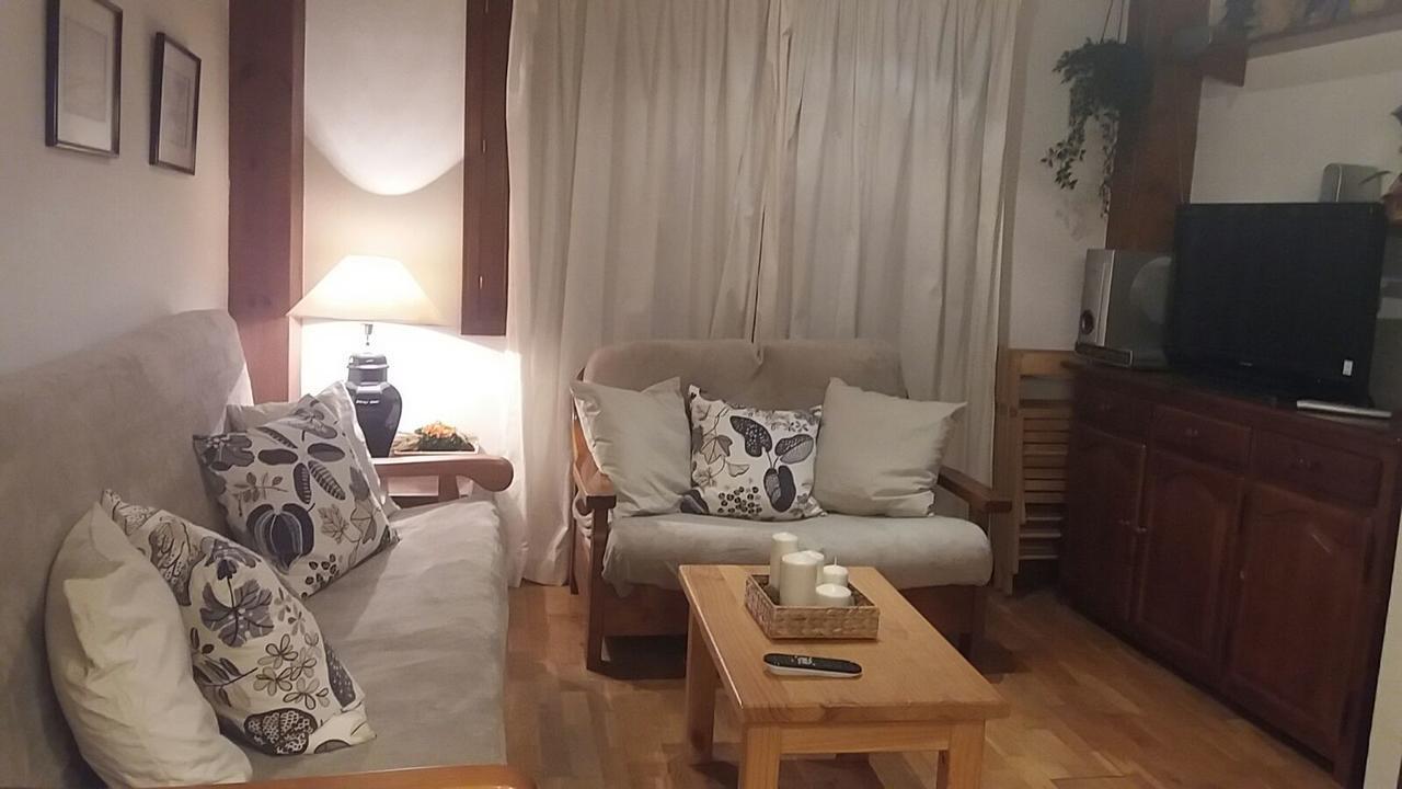 Apartamentos Tanau 巴奎伊拉-贝莱特 外观 照片