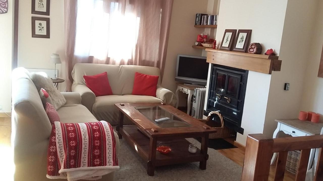 Apartamentos Tanau 巴奎伊拉-贝莱特 外观 照片